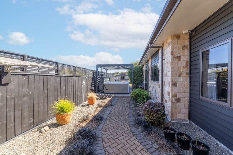 Photo of property in 122 Parekaawa Drive, Motuoapa, Turangi, 3382