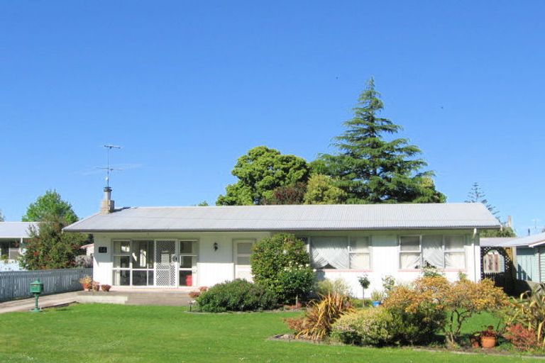 Photo of property in 16 Howarth Street, Mangapapa, Gisborne, 4010