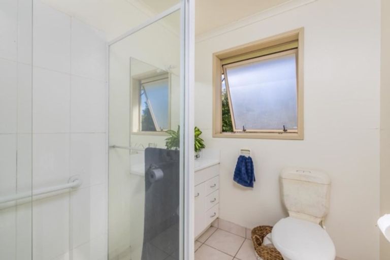 Photo of property in 10 Mccaughan Road, Kerikeri, 0294