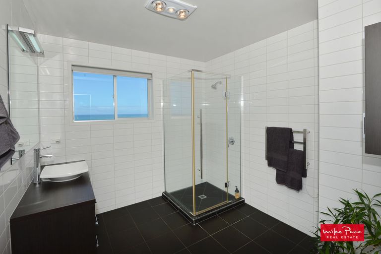 Photo of property in 20 Coates Avenue, Baylys Beach, Dargaville, 0377