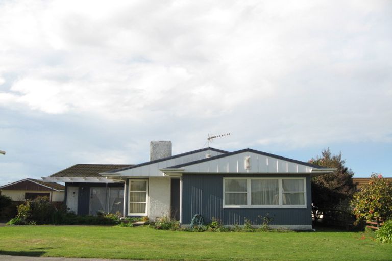 Photo of property in 609 Ballantyne Street, Frimley, Hastings, 4120