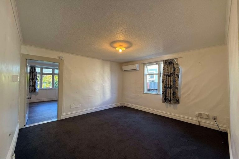Photo of property in 8 Central Terrace, Alicetown, Lower Hutt, 5010