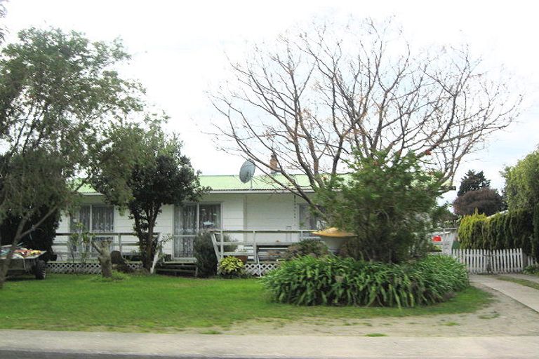 Photo of property in 11 Cedar Road, Te Awanga, 4102