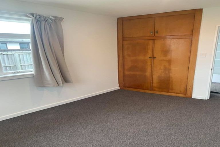 Photo of property in 61 Palmers Road, New Brighton, Christchurch, 8083