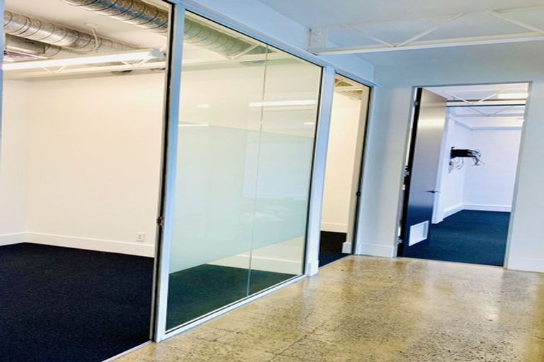 Photo of property in 1b/6 Kingdon Street, Newmarket, Auckland, 1023