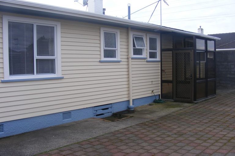 Photo of property in 8 Trafalgar Street, Westown, New Plymouth, 4310