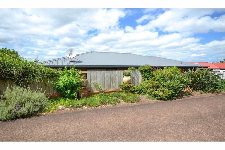 Photo of property in 3 Carver Close, Kerikeri, 0230