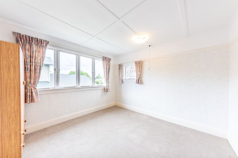 Photo of property in 49 Kilmarnock Street, Riccarton, Christchurch, 8011