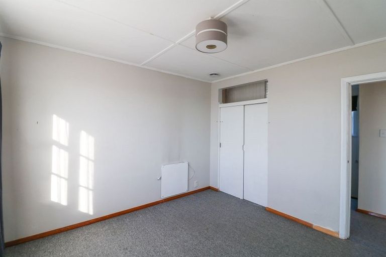 Photo of property in 18 Tay Street, Waimataitai, Timaru, 7910