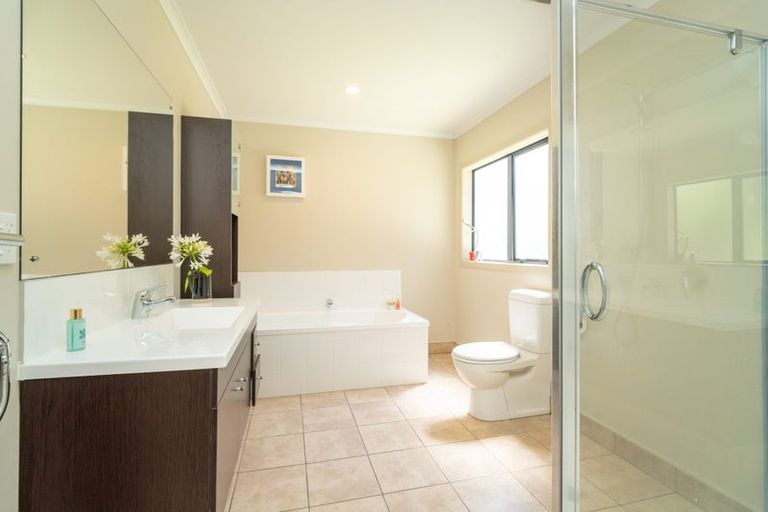 Photo of property in 16a Eastcott Grove, Churton Park, Wellington, 6037
