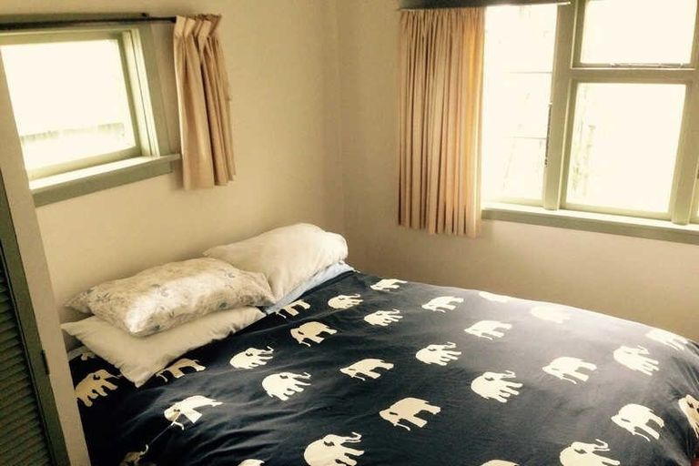 Photo of property in 4 Park Terrace, Lyttelton, 8082