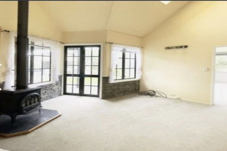 Photo of property in 320 Fitzgerald Road, Drury, 2577