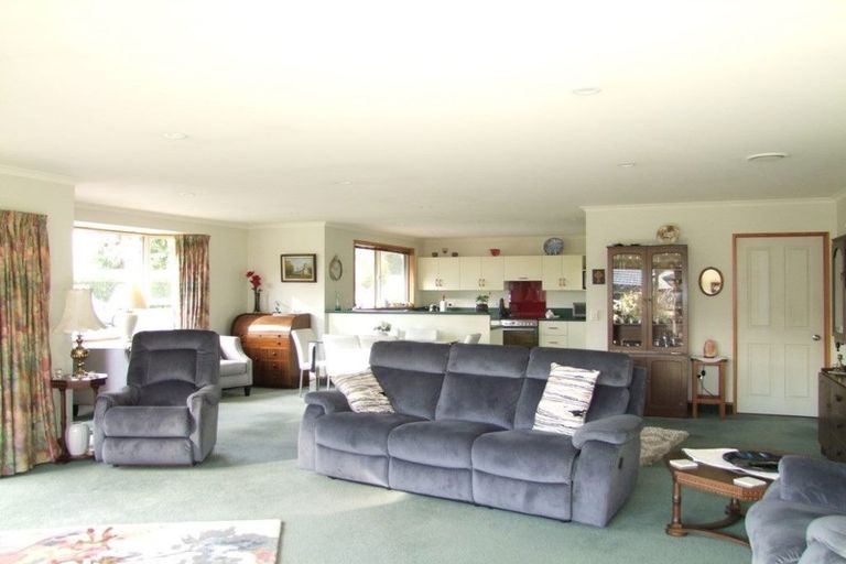 Photo of property in 11 Melville Avenue, Milton, 9220