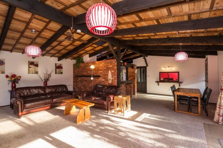 Photo of property in 371a Pine Avenue, South New Brighton, Christchurch, 8062