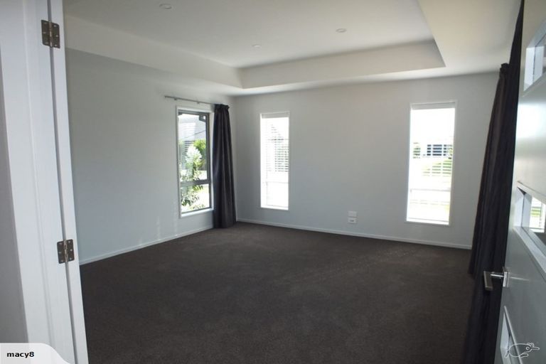 Photo of property in 4 Tommy Street, Pegasus, 7612