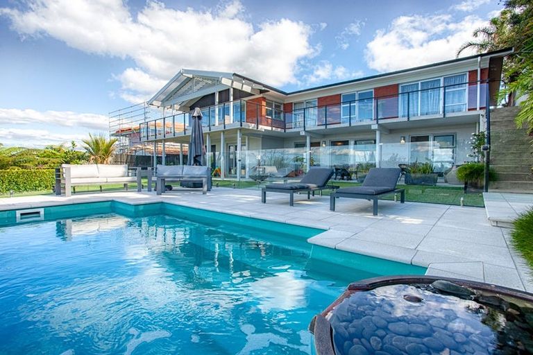 Photo of property in 30 Binnie Street, Paihia, 0200
