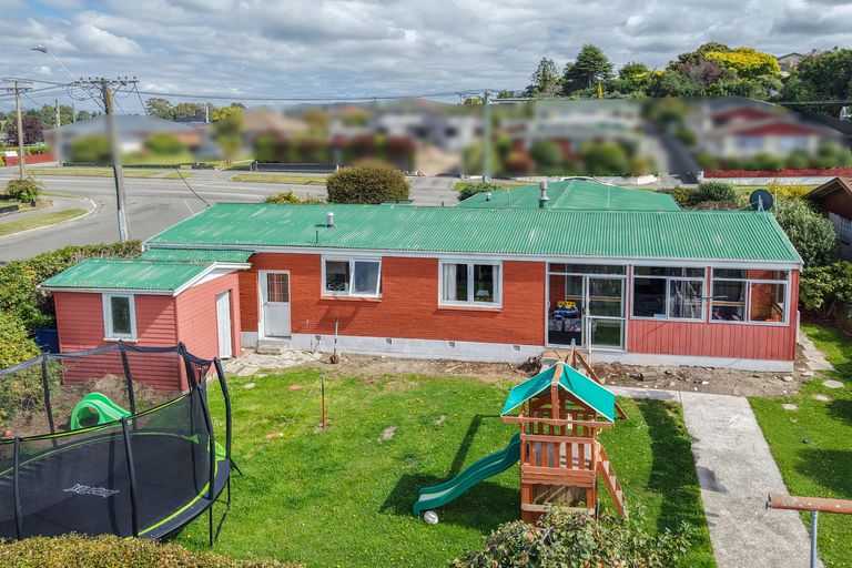 Photo of property in 5 Stuart Street, Holmes Hill, Oamaru, 9401