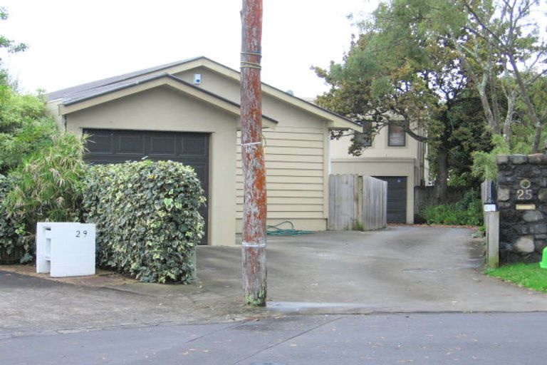 Photo of property in 27a Challinor Street, Pakuranga, Auckland, 2010