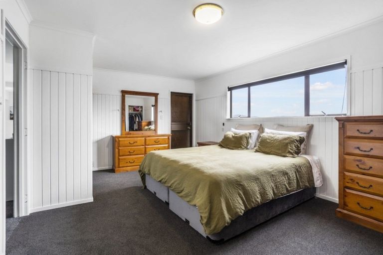 Photo of property in 150 Tirohanga Drive, Whangamata, 3620