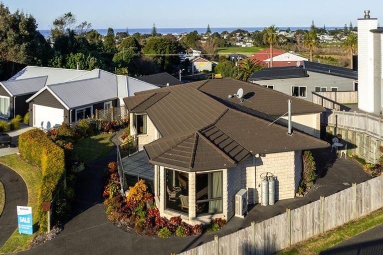 Photo of property in 18 Ralph Lane, Waihi Beach, 3611