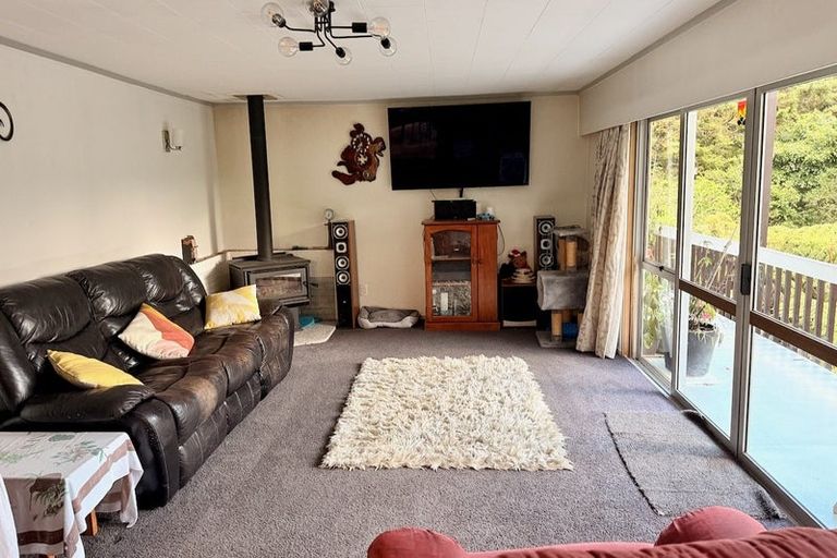 Photo of property in 29 Grahamtown Road, Onerahi, Whangarei, 0174
