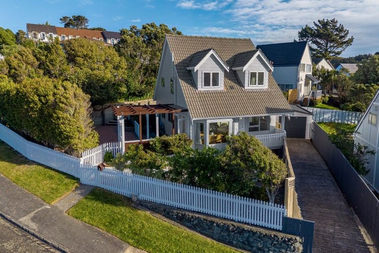 Photo of property in 1 Anaheim Place, Churton Park, Wellington, 6037