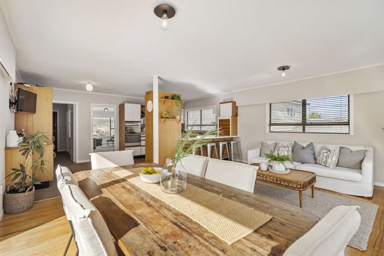 Photo of property in 63 Seacliffe Avenue, Belmont, Auckland, 0622