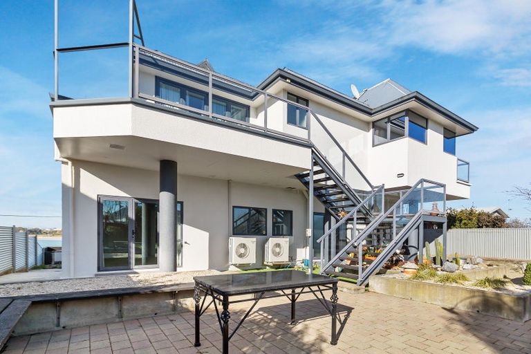 Photo of property in 14 Climie Terrace, Waimataitai, Timaru, 7910