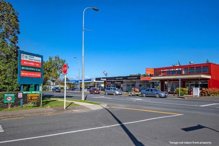 Photo of property in 12 Wakelin Street, Te Kamo, Whangarei, 0112