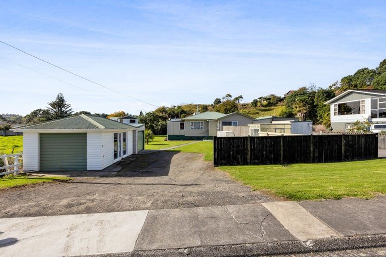 Photo of property in 42 Whakapaki Street, Urenui, 4375