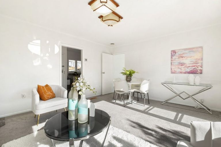 Photo of property in 89 Stanley Road, Glenfield, Auckland, 0629