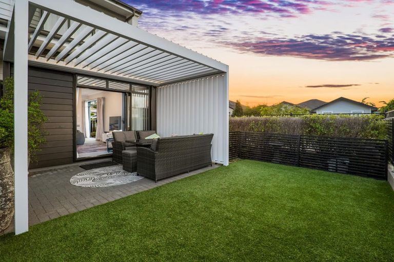 Photo of property in 14b Dida Park Drive, Kumeu, 0810