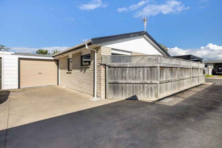 Photo of property in 44a Gobray Crescent, Mount Maunganui, 3116