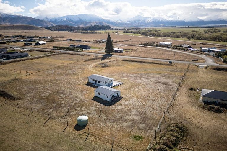 Photo of property in 23 Old Glen Lyon Road, Twizel, 7901