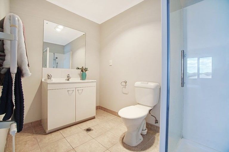 Photo of property in 65 Naylors Drive, Mangere, Auckland, 2022