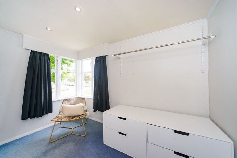 Photo of property in 19 Winchester Street, Awapuni, Palmerston North, 4412