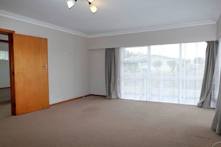 Photo of property in 1 Hadfield Street, Levin, 5510