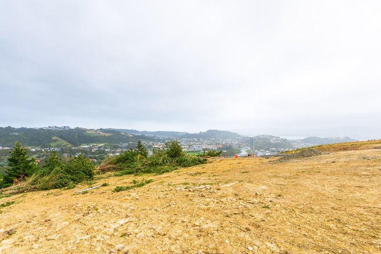 Photo of property in 3 Navigation Drive, Whitby, Porirua, 5024