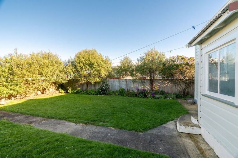 Photo of property in 74 Grove Street, Saint Kilda, Dunedin, 9012