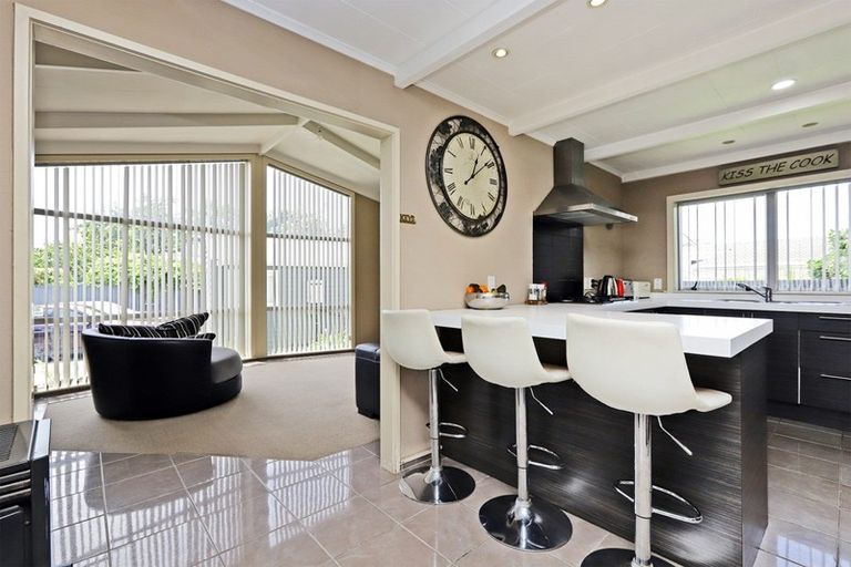 Photo of property in 48a Avenue Road, Greenmeadows, Napier, 4112