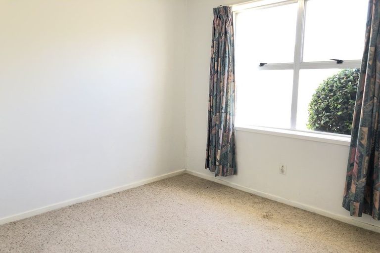 Photo of property in 8 Ervine Place, Bucklands Beach, Auckland, 2014