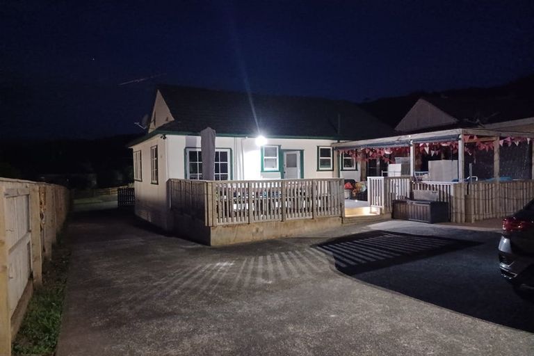 Photo of property in 14 Cleland Crescent, Naenae, Lower Hutt, 5011