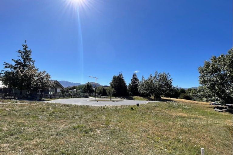 Photo of property in 7 Greenwood Lane, Wanaka, 9305