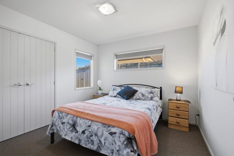 Photo of property in 8 Waterside Drive, Pyes Pa, Tauranga, 3112