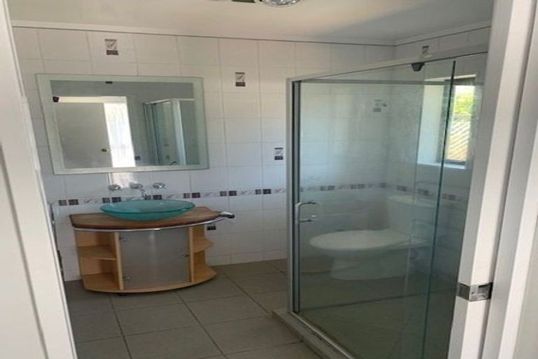 Photo of property in 209 Walter Strevens Drive, Conifer Grove, Takanini, 2112