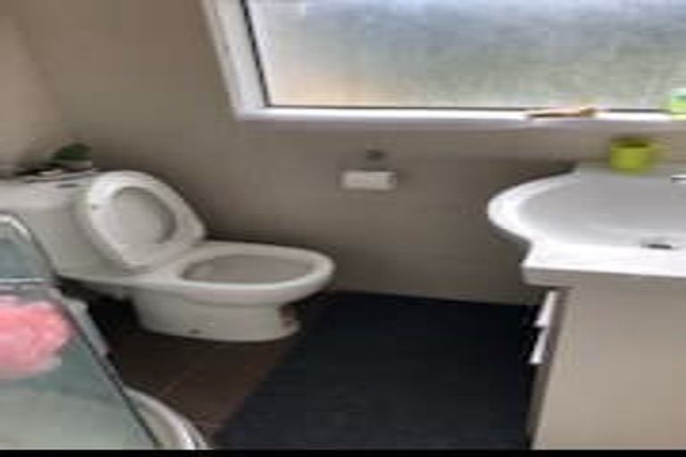 Photo of property in 52 Pembroke Street, Papatoetoe, Auckland, 2025