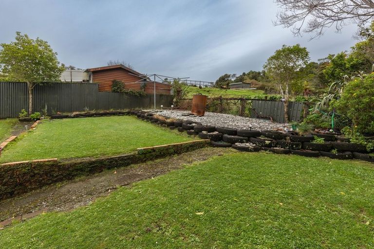 Photo of property in 13 Ashmore Avenue, Cobden, Greymouth, 7802