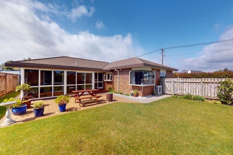 Photo of property in 50 York Street, Levin, 5510