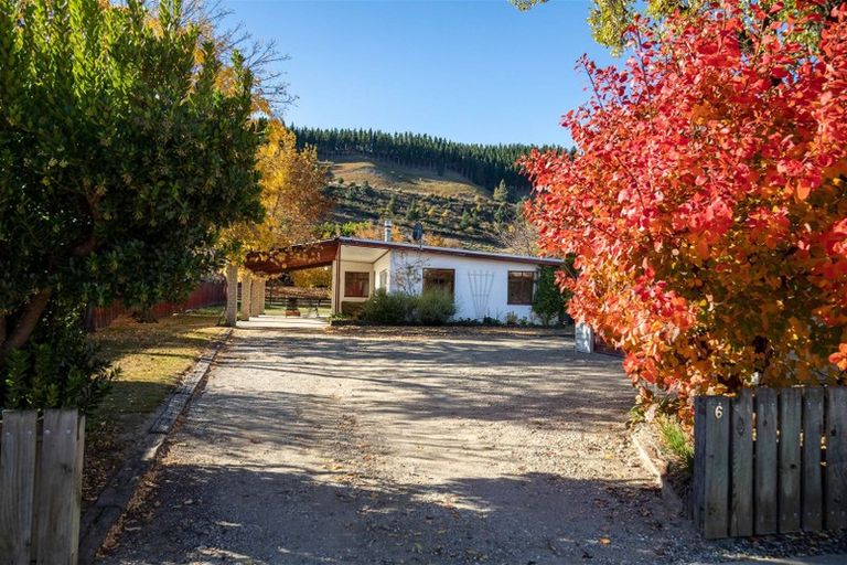 Photo of property in 6 Fache Street, Clyde, 9330