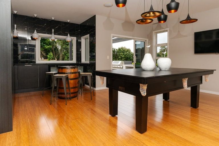 Photo of property in 16 Burberry Road, Karaka, Drury, 2578